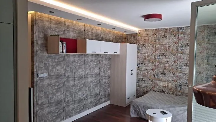Apartament 3-Osobowy Z Miejscem Parkingowym W Swietnej Lokalizacji Gdansk 0*,  Poland